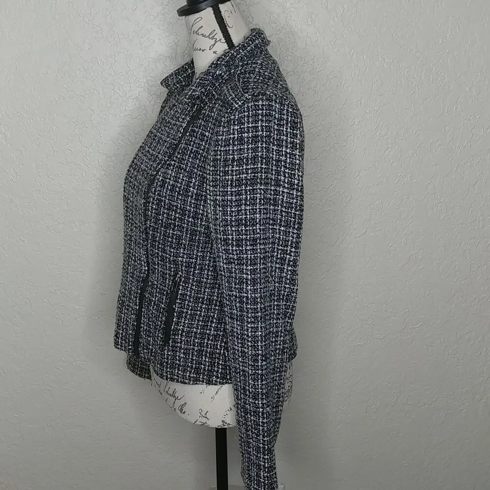JustFab 24in 19in